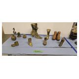 Lot of brass decorative items