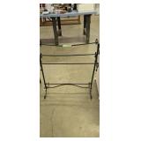 Metal quilt rack