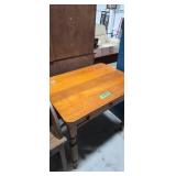 Antique oak kitchen table with drawer 34 x24 x28