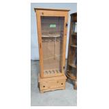 Six gun gun cabinet