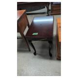 Queen Anne style end table