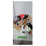 Lot of beanie babies