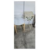 Pair of plant stands