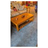 oak coffee table with drawer 48 x25 by 18