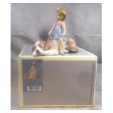 Lladro #6229 Contented Companion Figure w/Box