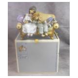 Lladro #5735 Big Sister Figure w/Box