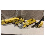 4pc Vtg Metal Tonka Trucks