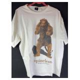 1997 Wizard Of OZ Cowardly Lion T-Shirt