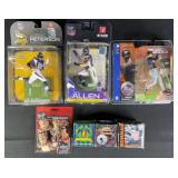 Sports Figures & Baseballs+