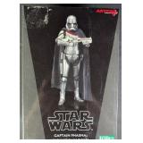 NIP Kotobukiya Star Wars Captain Phasma Model