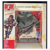 NIP 2004 G.I. Joe Action Soldier Combat Equipment