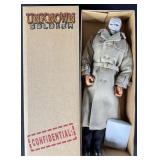 2004 DC Unknown Soldier Confidential 12" Figure