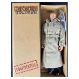 2004 DC Unknown Soldier Confidential 12" Figure