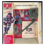 NIP 2003 G.I. Joe Action Soldier Combat Equipment