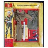 NIP G.I. Joe Action Soldier Military Police