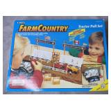 ERTL Farm Country Tractor Pull Set
