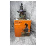Department 56 Halloween Witch Hollow Shoe Shop