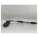 Telescoping Cleaning Brush