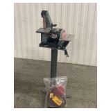 Delta 1' Belt and 5' Disc Sander with Stand and Sanding Belts