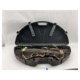 Hoyt Yukon XT 500 Compound Bow With Arrows and Case