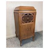 Vintage Brunswick 1920s Phonograph Cabinet Model 217 with Record Storage