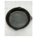 Wagner Ware Cast Iron Skillet - 10.5 Inch