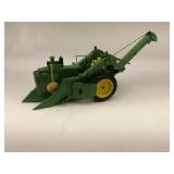 John Deere 2509U Corn Head - Ertl Diecast Farm Toy