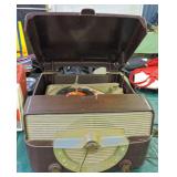 Vintage Radio/Record Player
