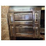 Gas 4-pie pizza ovens