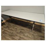 8 ft Heavy duty table