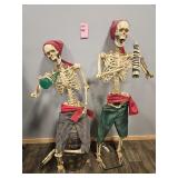2 Skeletons Decor