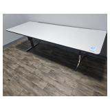 8 ft Heavy duty table