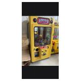 SPORTS BUS CRANE ARCADE GAME