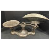 Vintage Cast Iron Store Scale.