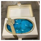 Vintage Wedding Dress w/ Veil.