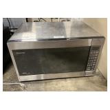 Panasonic Larger Microwave.