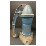 Vintage Cast Iron Water Pump Head.