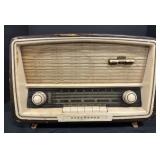 Vintage Normende Tube Radio.