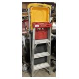 (2) 4ft Aluminum Folding Ladders.