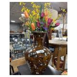 Beautiful Art Deco Pottery Vase.