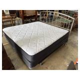 Super Clean King Sized Mattress & Matte Nickel