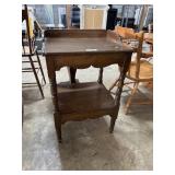 Vtg Pine Side Table.