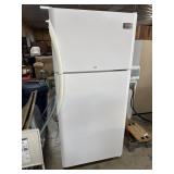 SUPER CLEAN Frigidaire Refrigerator.