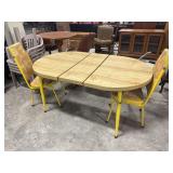 Vtg Dining Table & Chairs.
