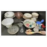 Bavaria, Crescent & Royal Dinnerware, Figurines.