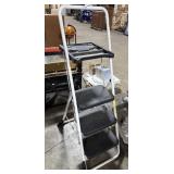 Cosco Step Ladder.