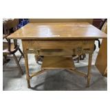 Antique Oak Parlor Table.