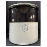 Vintage Two Toned Stoneware 6 Gallon Crock.