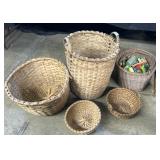 5 Primitive Baskets & Toy Blocks.