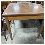 Vtg Maple Table.